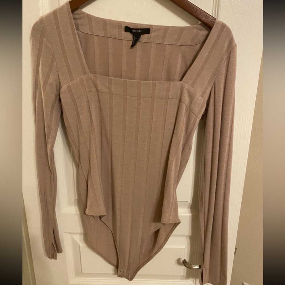 4 long sleeve tops (F21 and Asos)